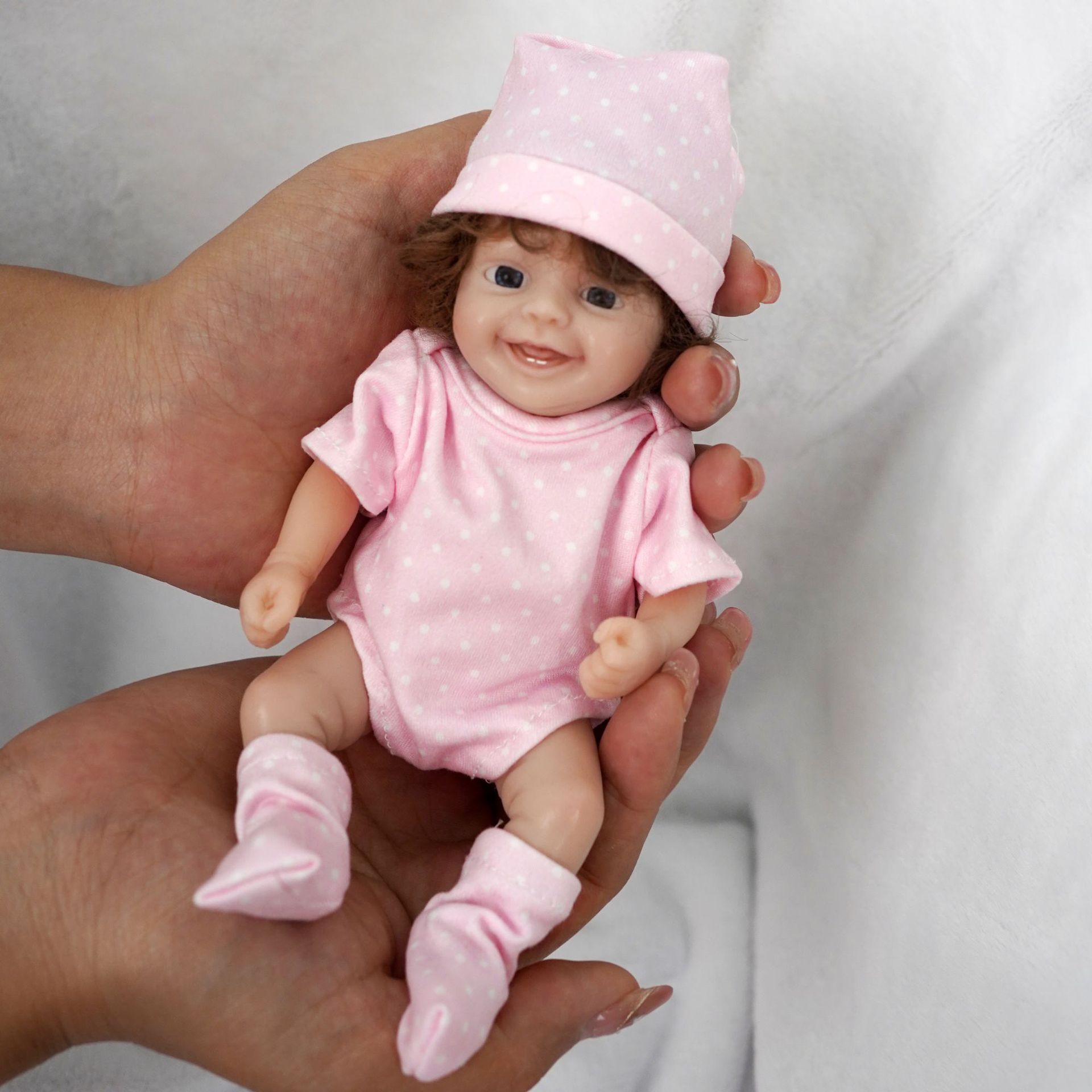 Niedliche Mini-Reborn-Puppe 6  – Reborn Baby Doll Silicone Realistic Bewertung und Preis